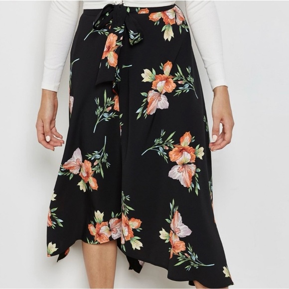 TopShop Black Floral Sharkbite Midi Iris Print Full Skirt Size 10 - Picture 15 of 15